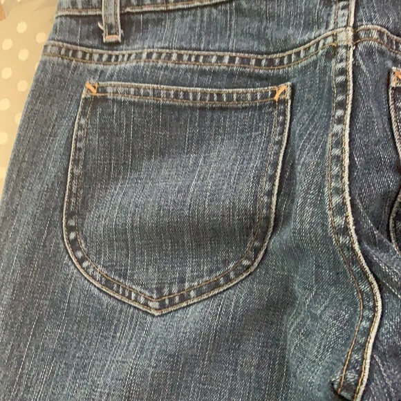 GAP brand Size 6R Jean Capris - Picture 7 of 11